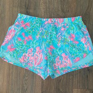 Lily Pulitzer Ocean Trail Athletic Shorts, Medium